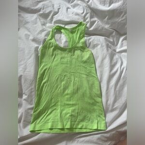 Lululemon tank top